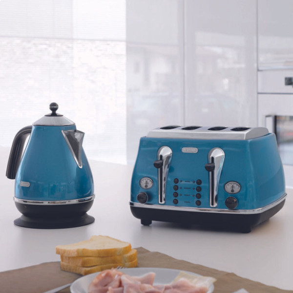 DELONGHI ELECTRIC JUG KBO2001.B