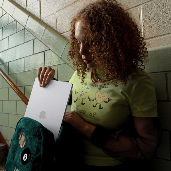 APPLE MacBook Air MDVK4ZP/A