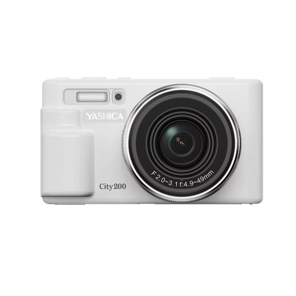 YASHICA DIGITAL STILL CAMERA CITY 200 - WHITE